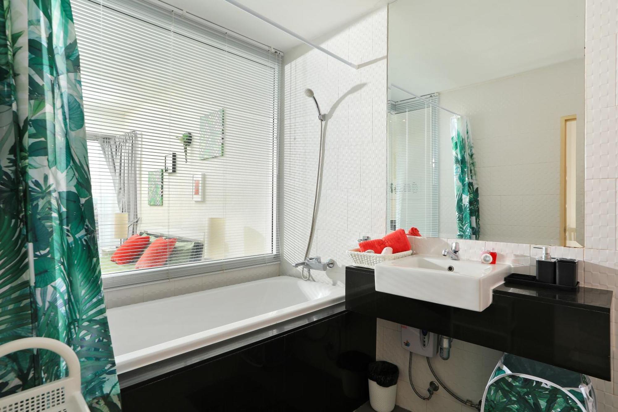 1bdr With Bath In Chic By Capital Pro Phuket